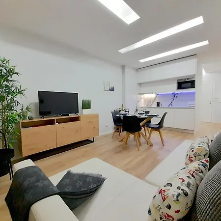 Casa Lys No Centro Do Апартаменты Порту