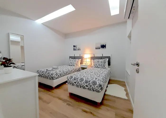 Casa Lys No Centro Do *